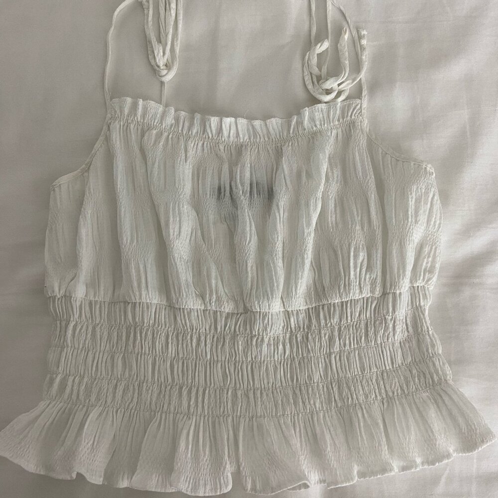 Kendall & Kylie string white top